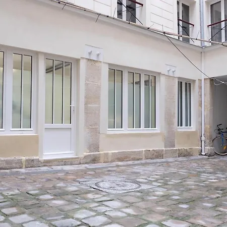 Bel Appartement A 5 Minutes Du Louvre Paris Exterior photo